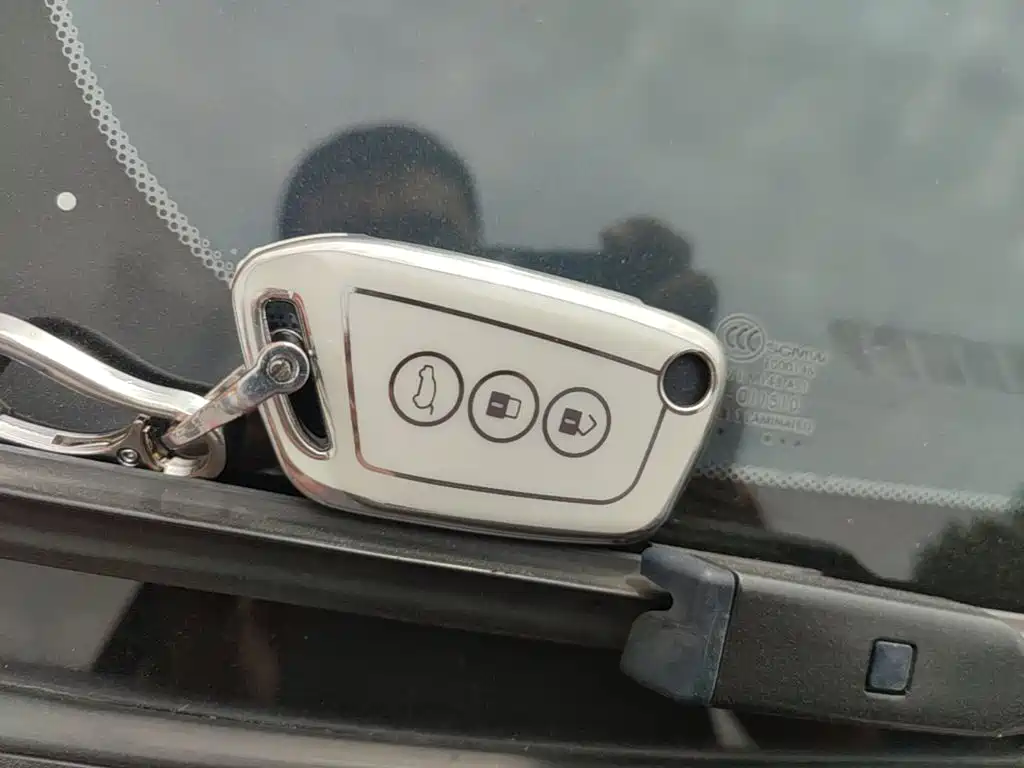 Baojun KiWi EV — миниатюра 9