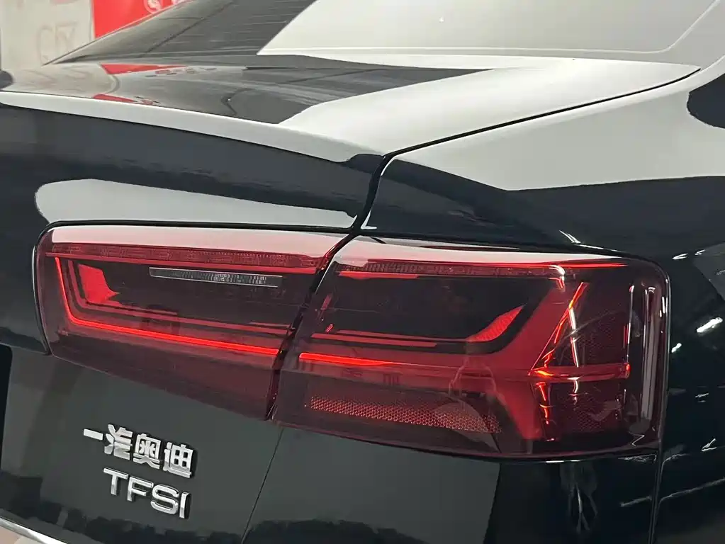 Audi A6L — миниатюра 9