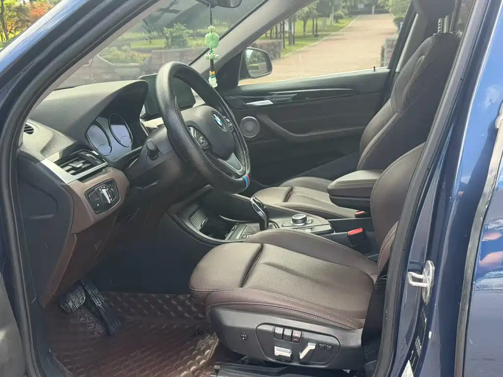 BMW X1 — миниатюра 7