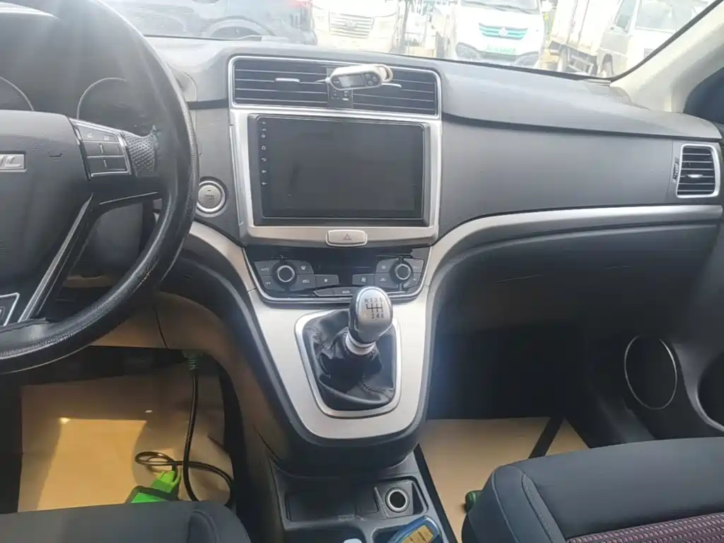 Haval M6 — миниатюра 13