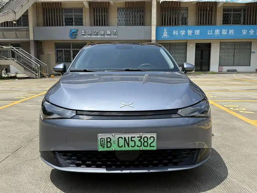 XPeng P5 — миниатюра 2