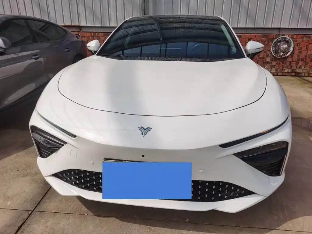 NEZHA AUTOMOBILE NEZHA S