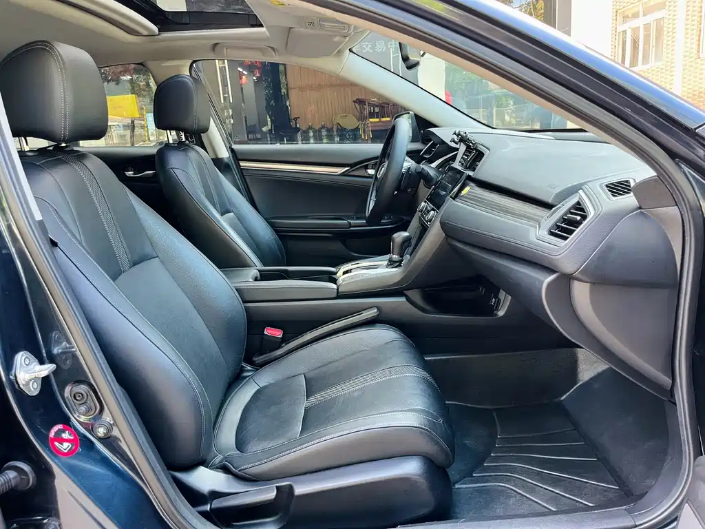 Honda Civic — миниатюра 14