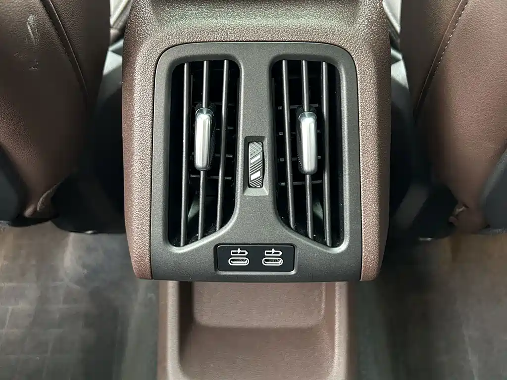 BMW X2 (Import) — миниатюра 19