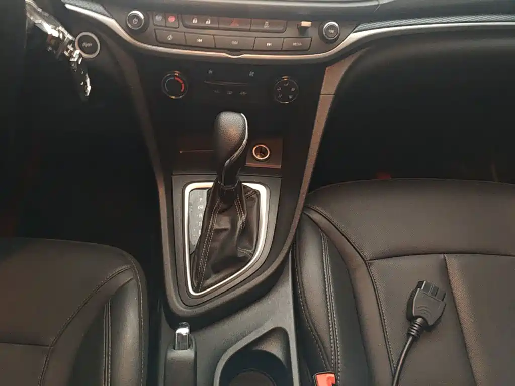 Buick Excelle — миниатюра 14