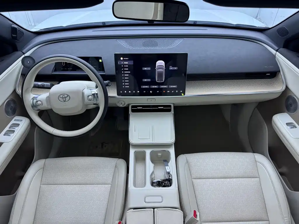 Toyota bZ3X — миниатюра 13