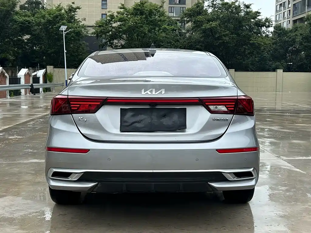 Kia K3 - фото 14