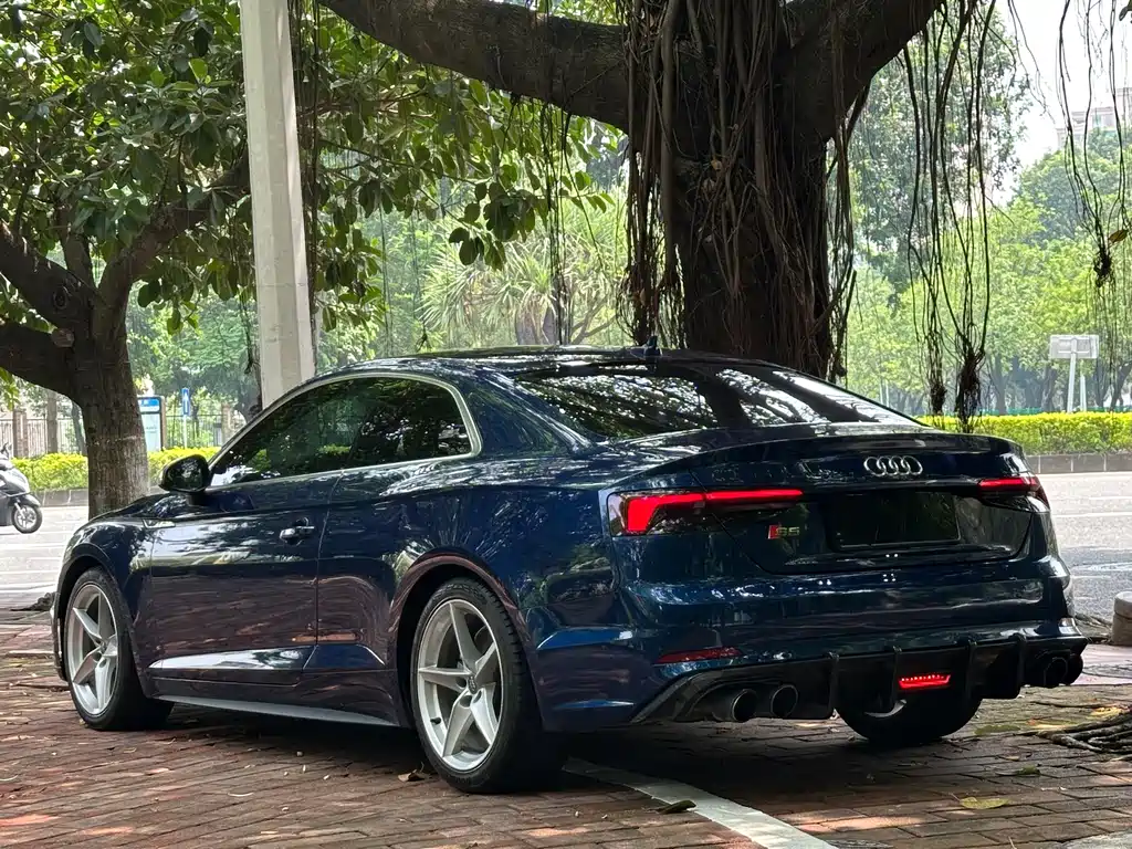 Audi A5 (Import) — миниатюра 5
