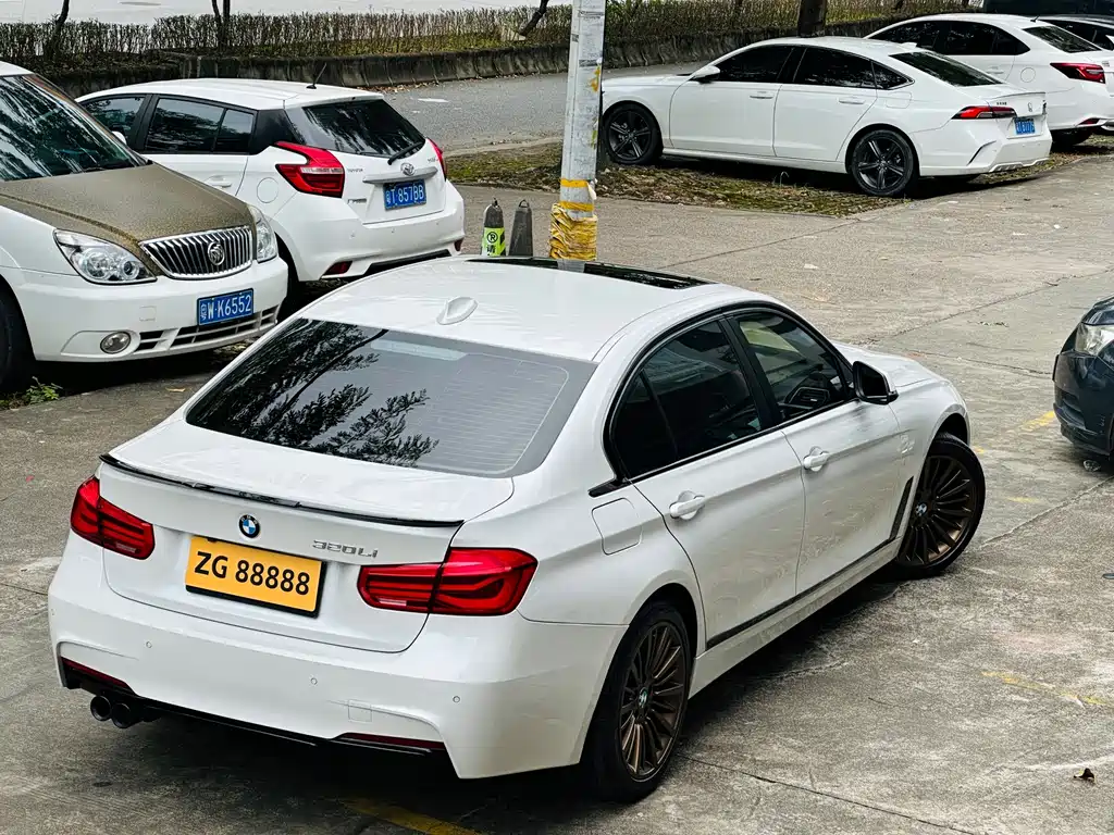 BMW 3 Series — миниатюра 7