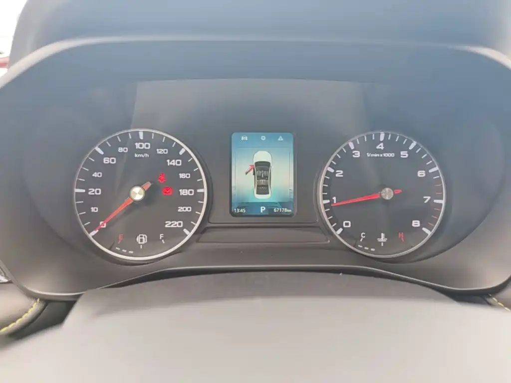 Roewe i5 — миниатюра 12