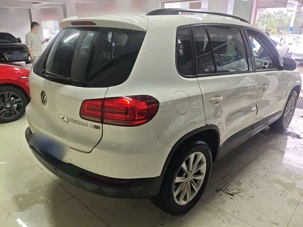 Volkswagen Tiguan — миниатюра 7