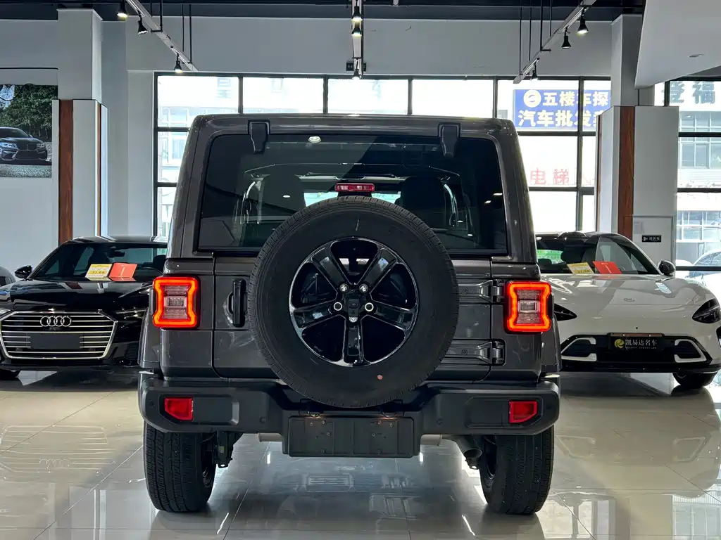 Jeep Wrangler — миниатюра 25