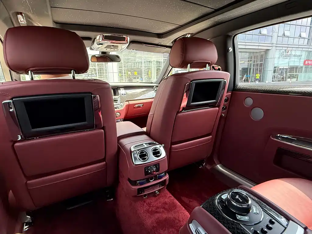 Rolls-Royce Ghost — миниатюра 22