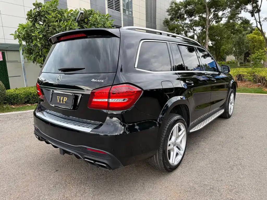 Mercedes-Benz GL-Class — миниатюра 7