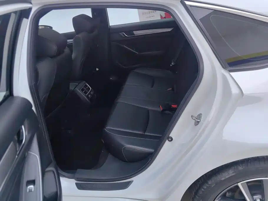Honda Inspire — миниатюра 11