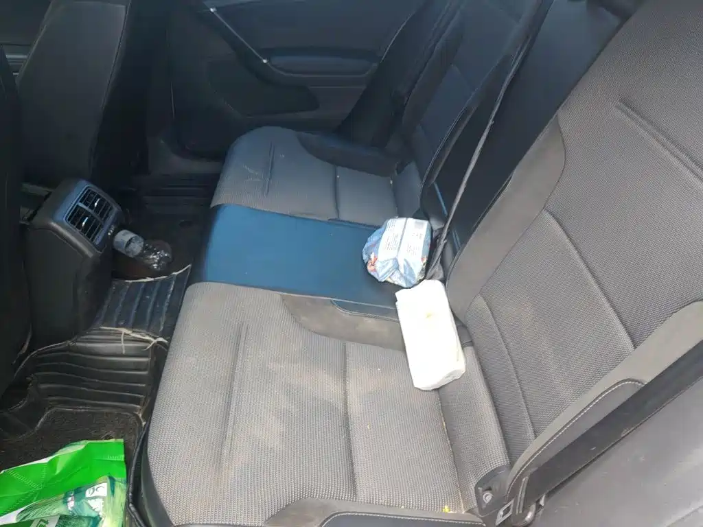 Volkswagen Golf — миниатюра 18