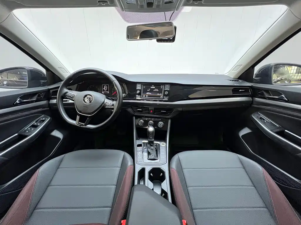 Volkswagen Bora — миниатюра 6