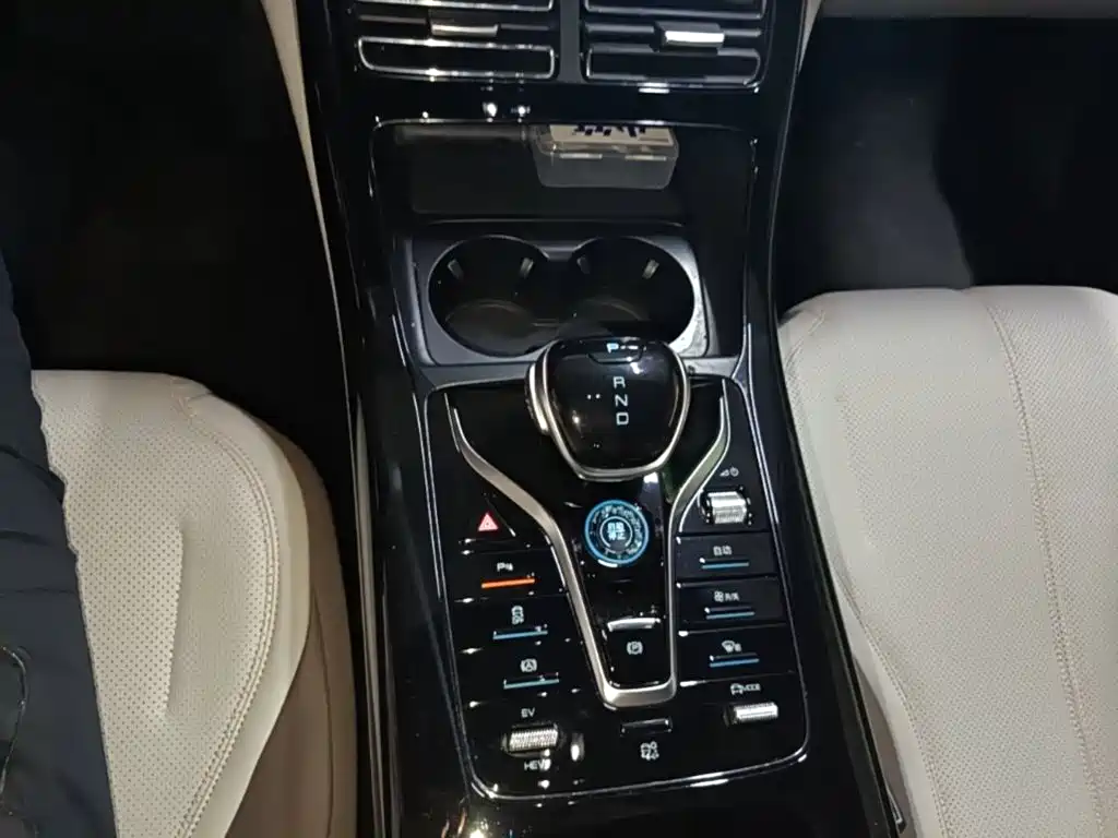 BYD Qin PLUS — миниатюра 14