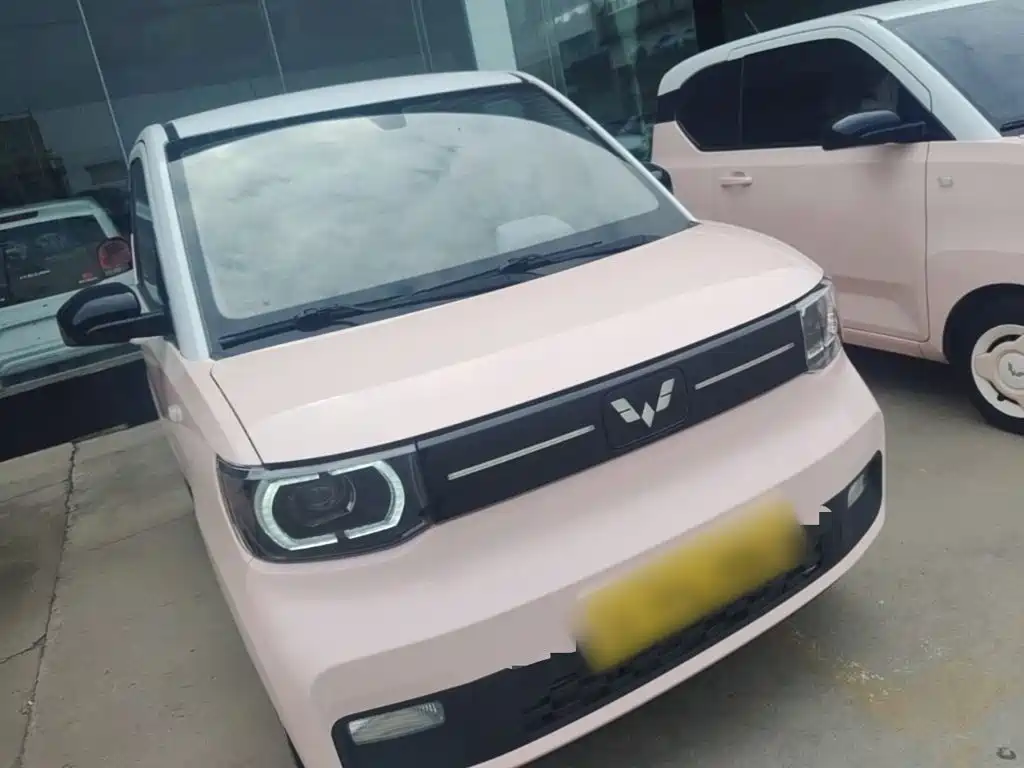 Wuling MINIEV — миниатюра 4