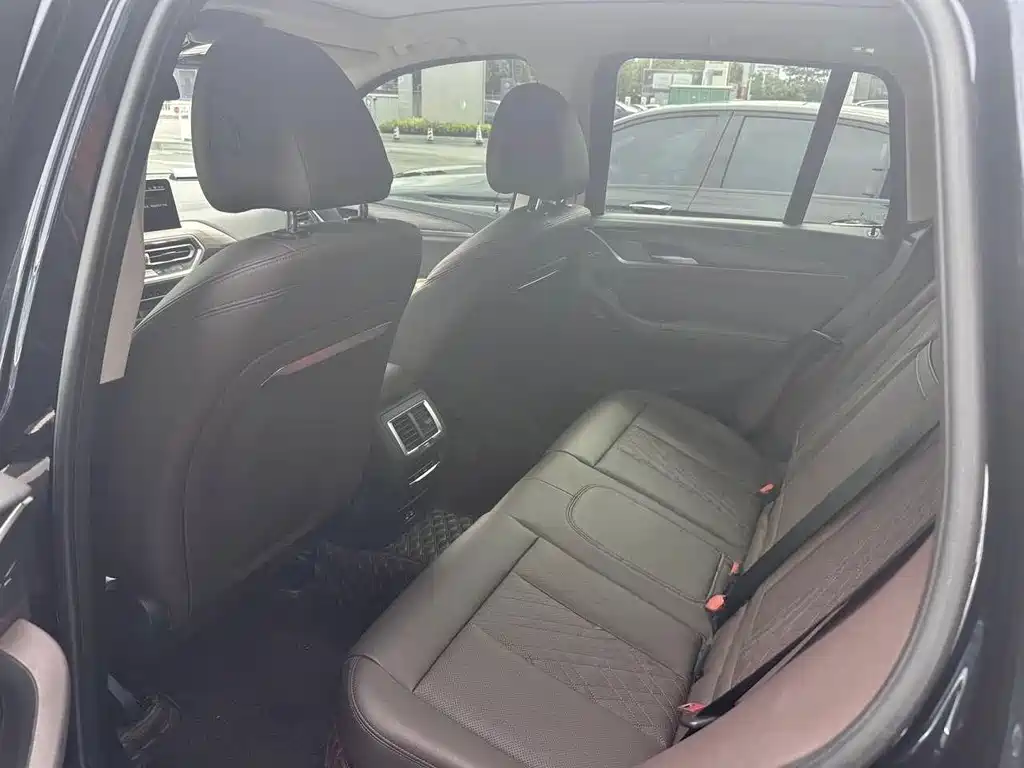 BMW X3 2022 xDrive30i Lead M