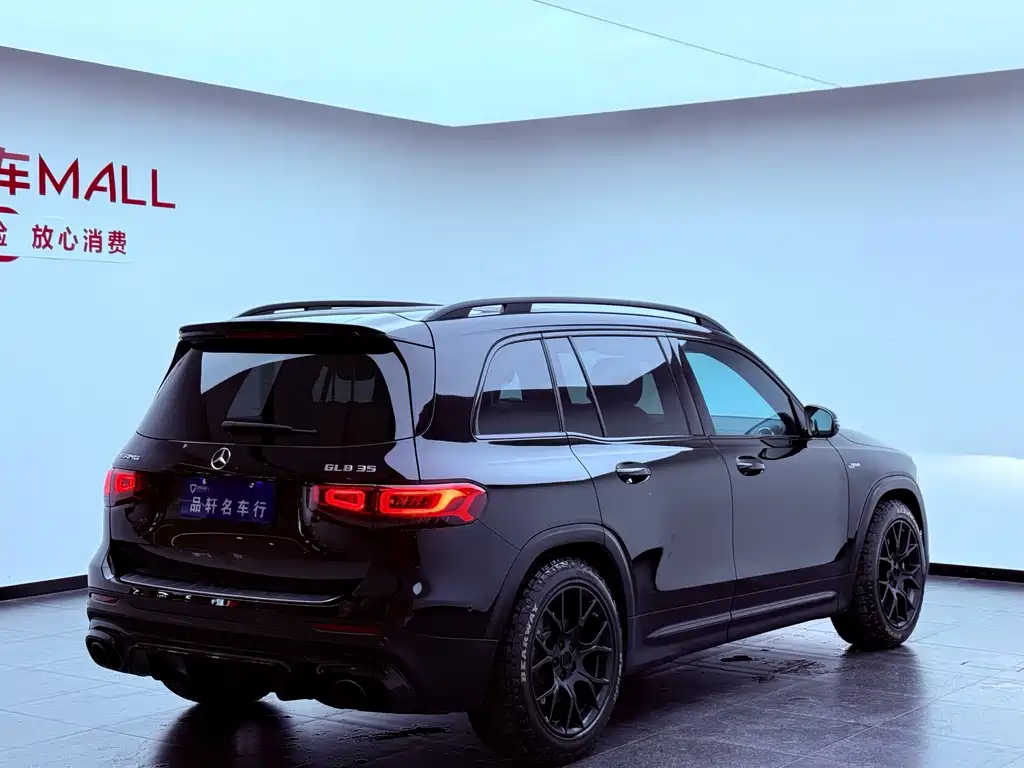 Mercedes-Benz GLB AMG — миниатюра 4