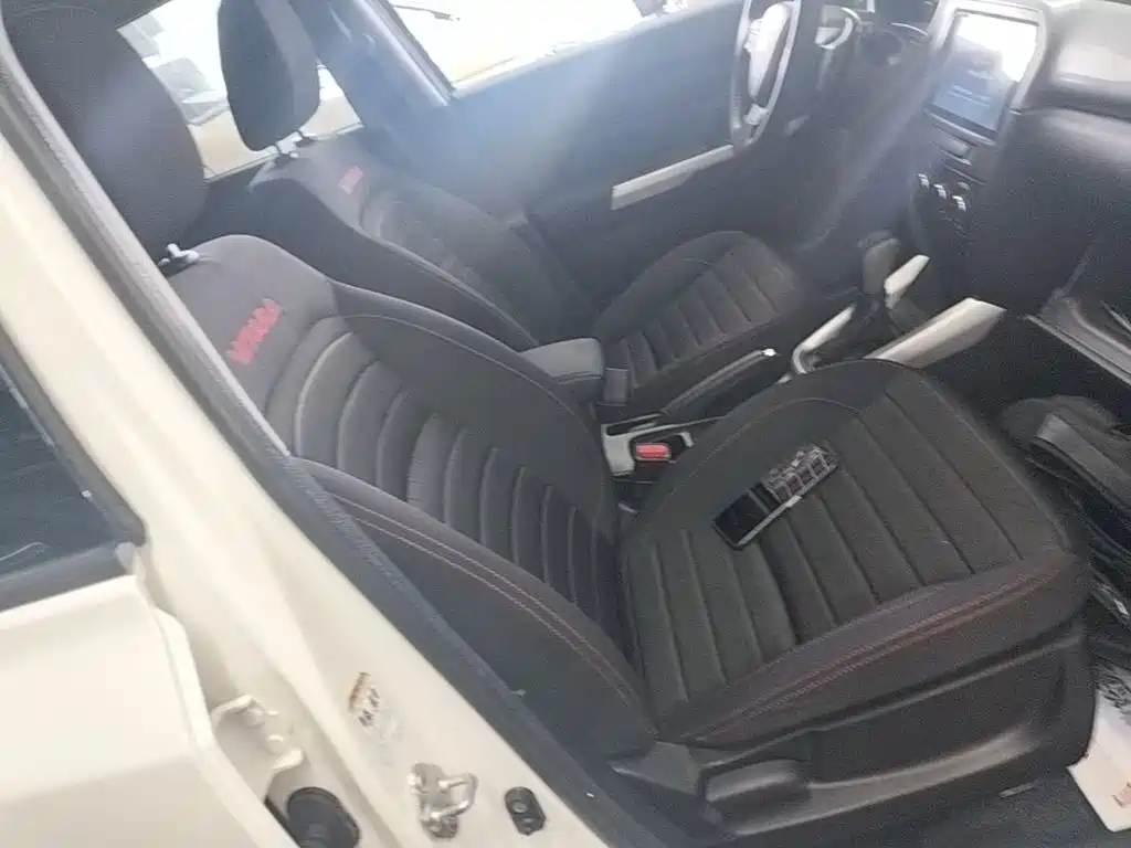 Suzuki Vitara — миниатюра 25