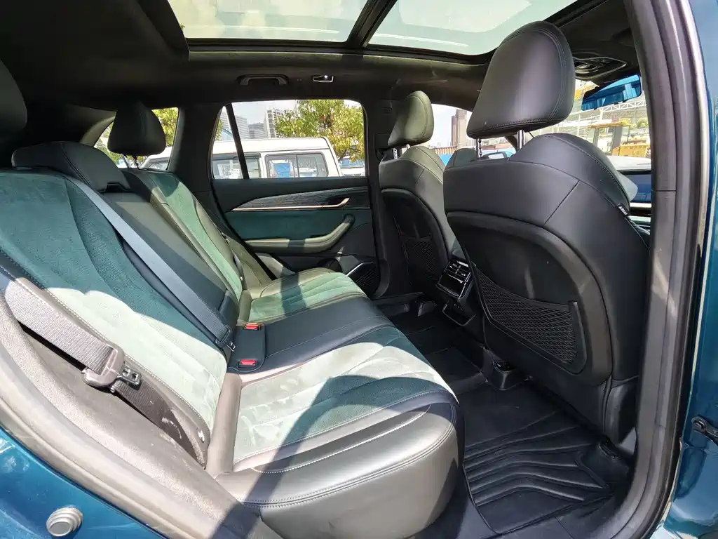 Geely Xingyue L — миниатюра 15