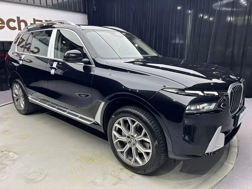 BMW X7 — миниатюра 18
