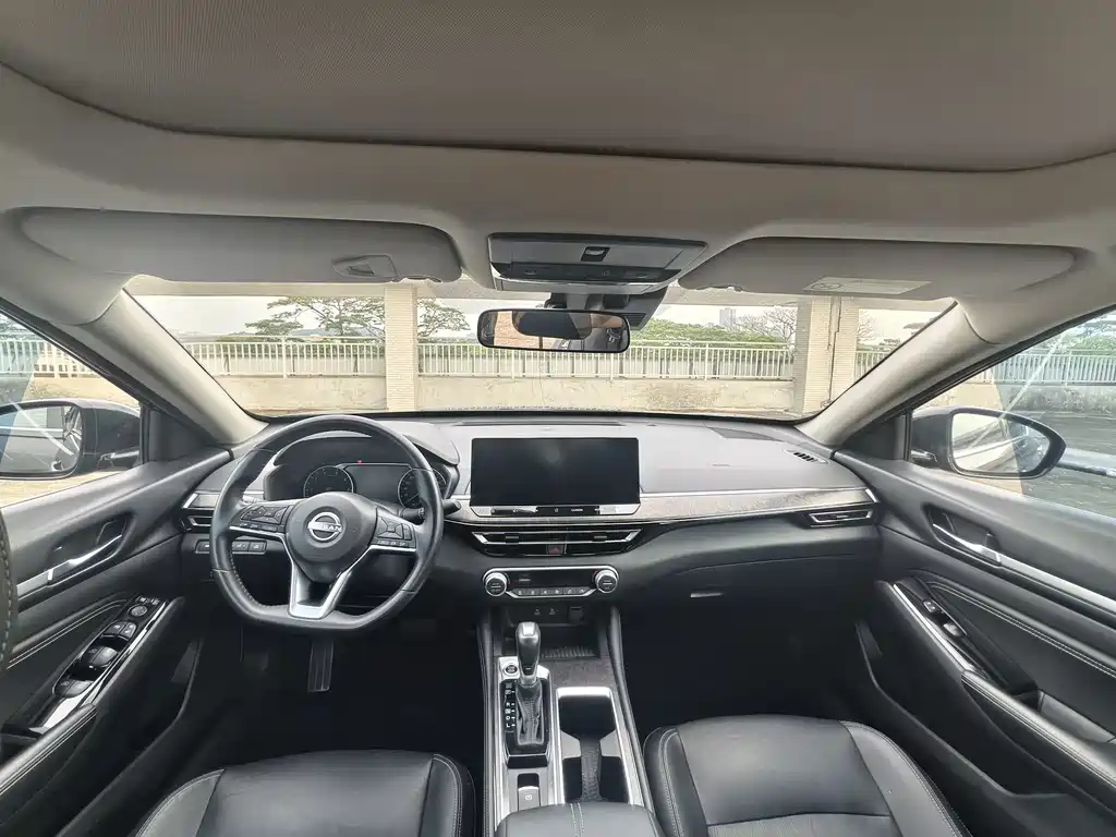 Nissan Teana — миниатюра 7