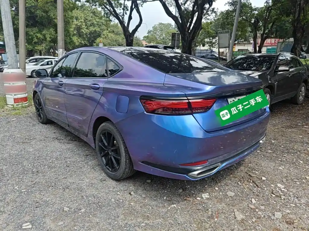 Geely Borui Hybrid — миниатюра 5