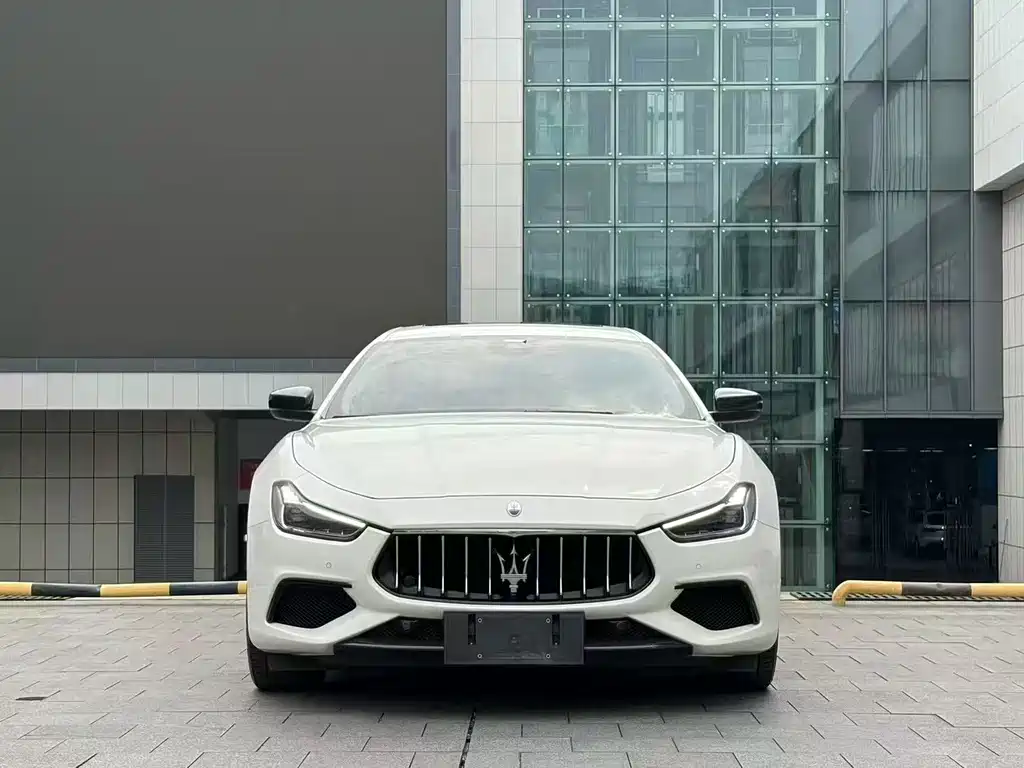 Maserati Ghibli 2018 3.0T Luxury