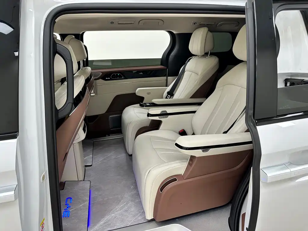 BYD Xia — миниатюра 15