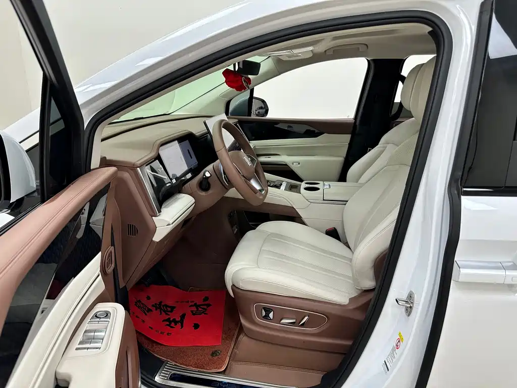 BYD Xia — миниатюра 17