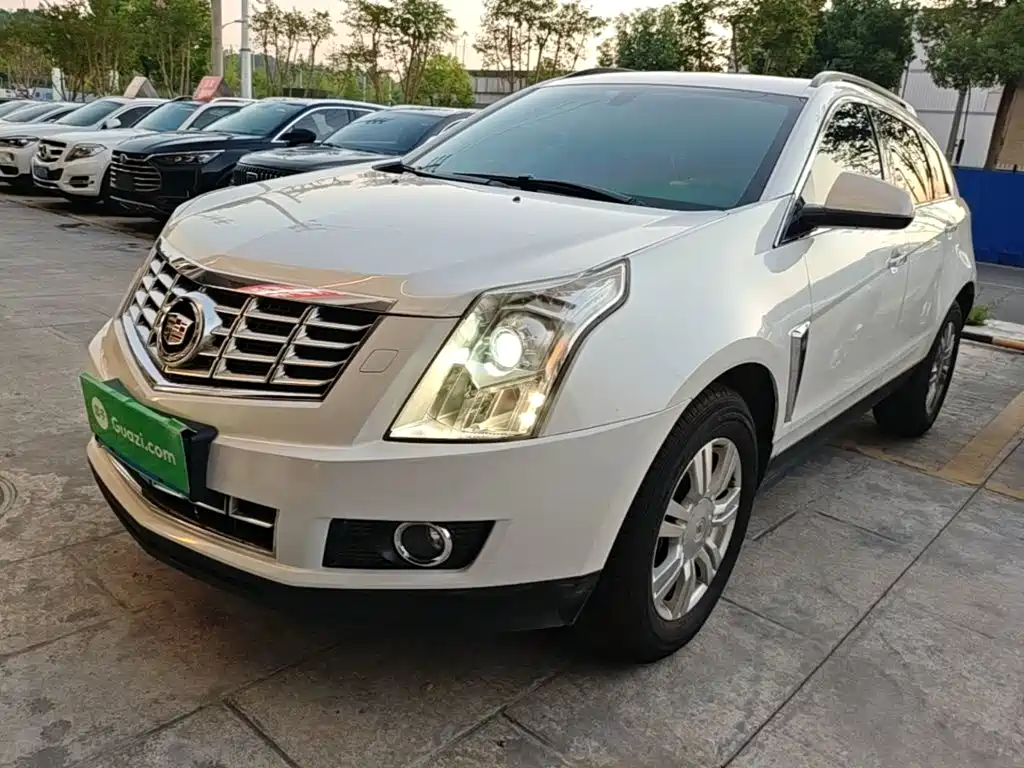 Cadillac SRX — миниатюра 2