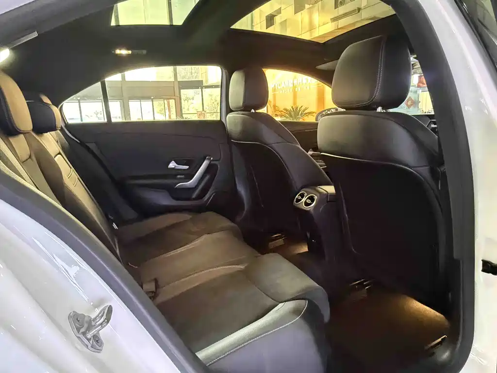 MERCEDES-BENZ A CLASS