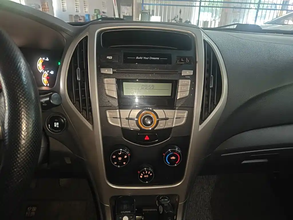BYD F3 — миниатюра 13