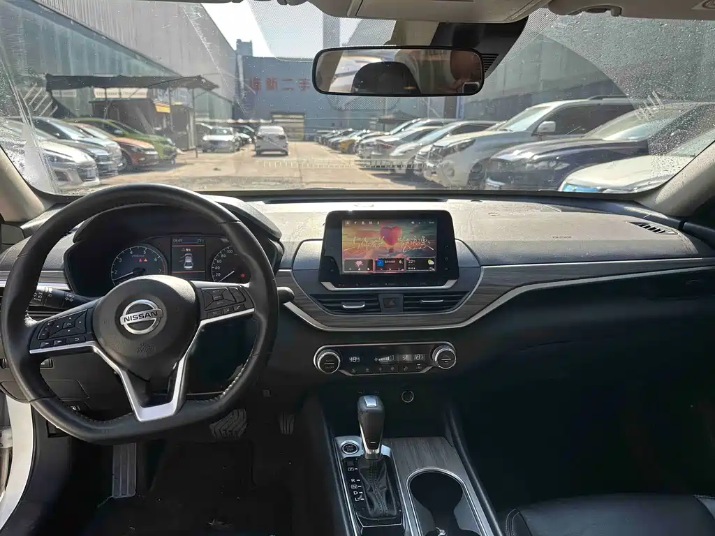 Nissan Teana — миниатюра 4