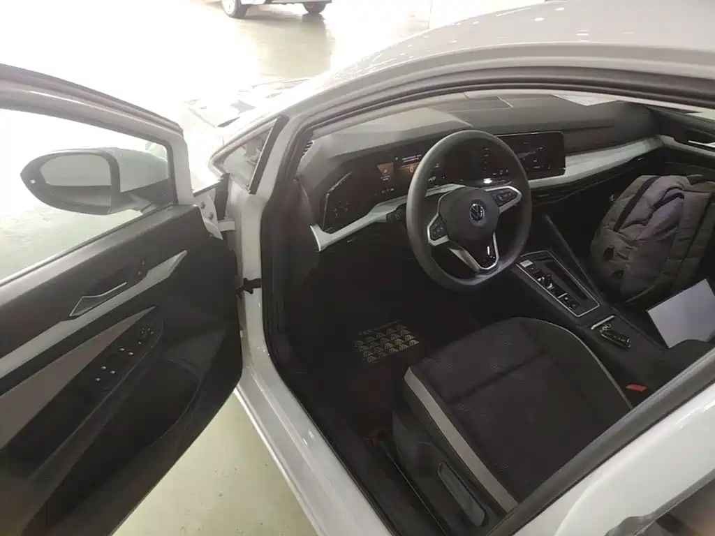 Volkswagen Golf — миниатюра 16