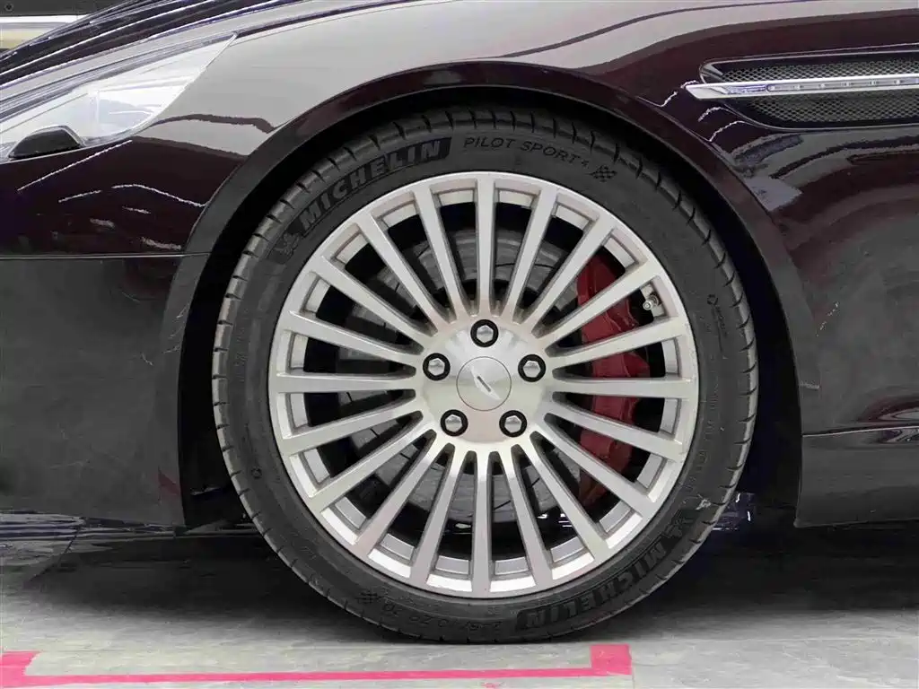 Aston Martin Rapide 2015 6.0L S