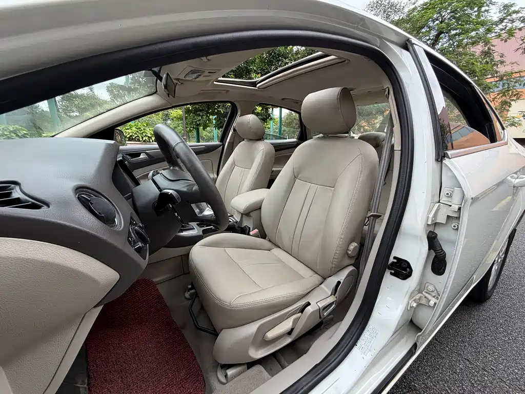 Ford Mondeo 2013 2.3L Fashion