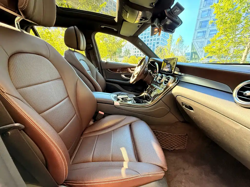 Mercedes-Benz GLC — миниатюра 9