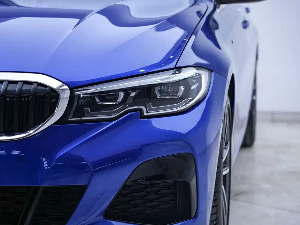 BMW 3 Series — миниатюра 3