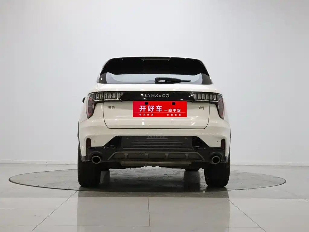 Lynk & Co 01 — миниатюра 5