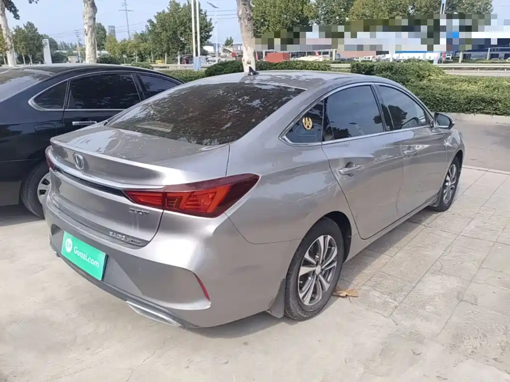 Changan Eado — миниатюра 7
