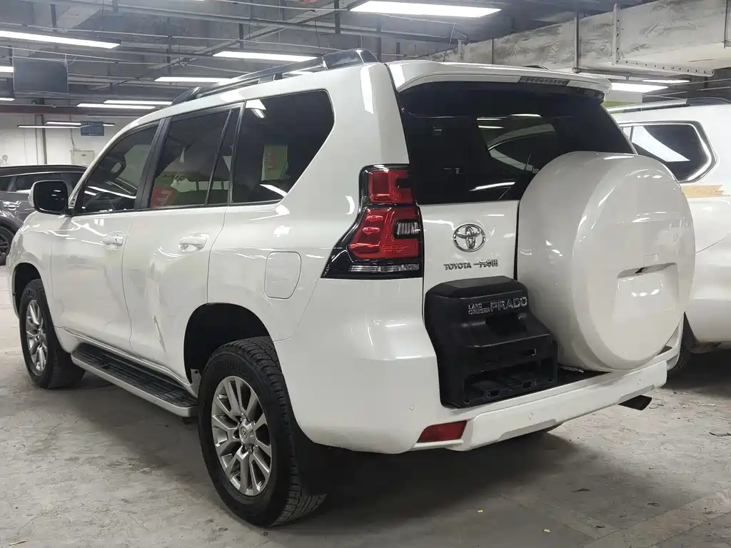 Toyota Land Cruiser Prado 2018 3.5L AT TX-L