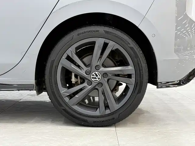 Volkswagen Golf — миниатюра 9