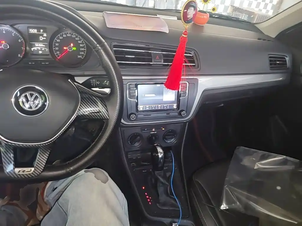 Volkswagen Lavida — миниатюра 10