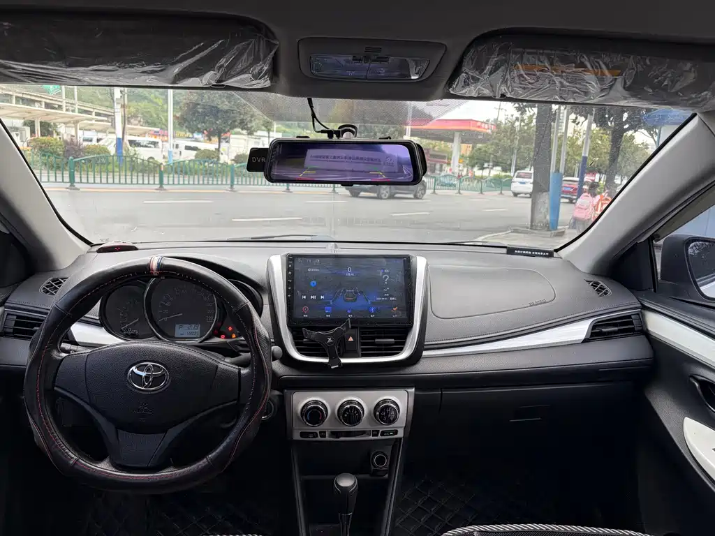 Toyota Vios — миниатюра 5