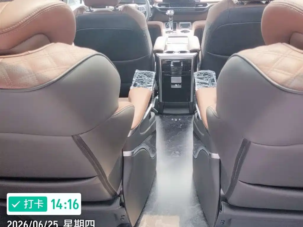 Toyota Sienna 2026 2.5L AT