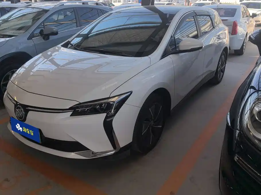 Buick Velite 6